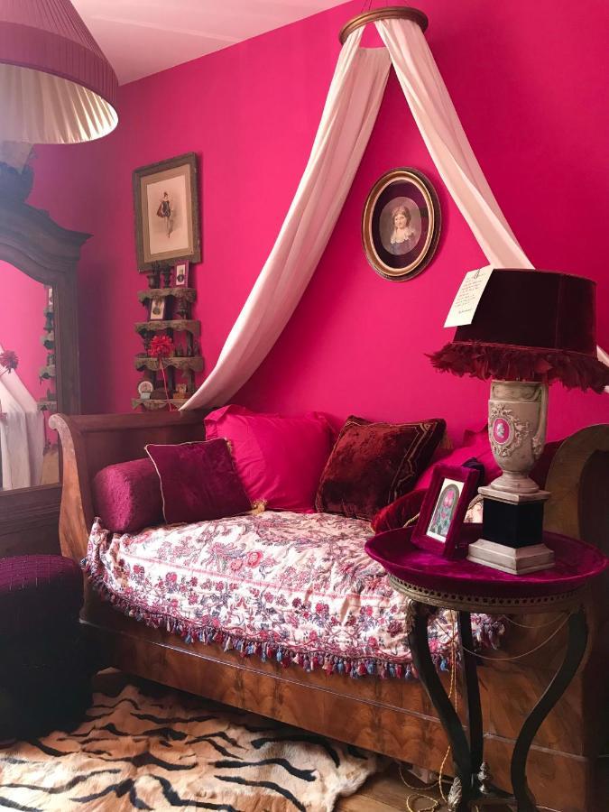 La Maison Des Roses Moulins  Bagian luar foto
